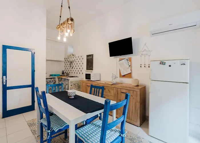 La Luna 아파트 카스텔라마레델골포